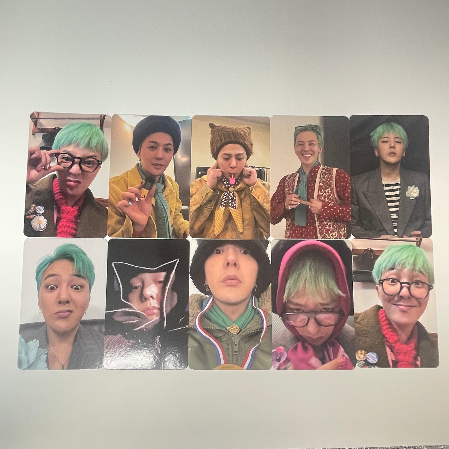 G-DRAGON 2025 WORLD TOUR [Übermensch] Photocard Set