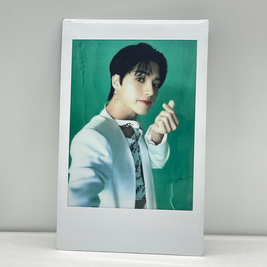 ATEEZ THE WORLD EP.1 : MOVEMENT TOWER RECORDS 3-FormatPurchase Bonus Polaroid